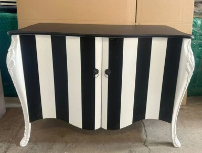 Casa Padrino Barock Kommode mit 2 Türen Schwarz / Weiß 120 cm - Barock Möbel - Bild 1 von 2