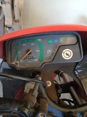 moto - Photo 1/4