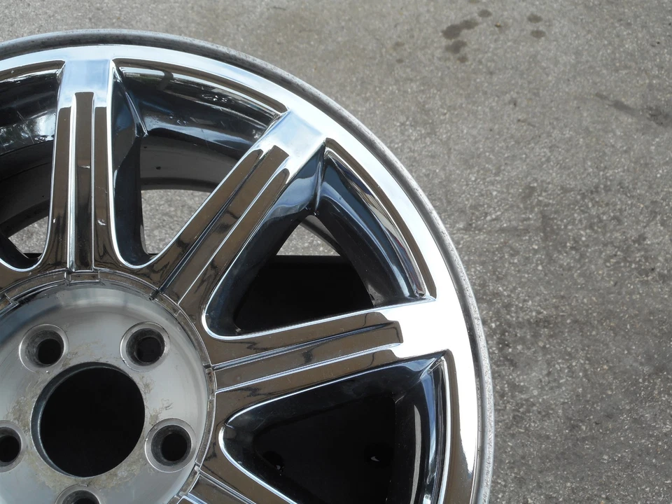 CHRYSLER 300 18" FACTORY OEM ALLOY RIM 2005-2006 04782489AA OW2244 - Image 3 of 4