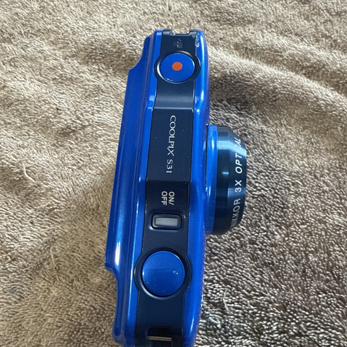 Nikon COOLPIX S31 10.1MP 3x Water/Shockproof Digital Camera - Blue