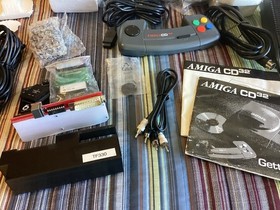Commodore Amiga CD32 NTSC Console CIB + TF330 Accelerator + 8GB CF + Mouse