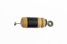 Richiamo generico per tordo in legno e metallo - lunghezza 7 cm - AZ990A