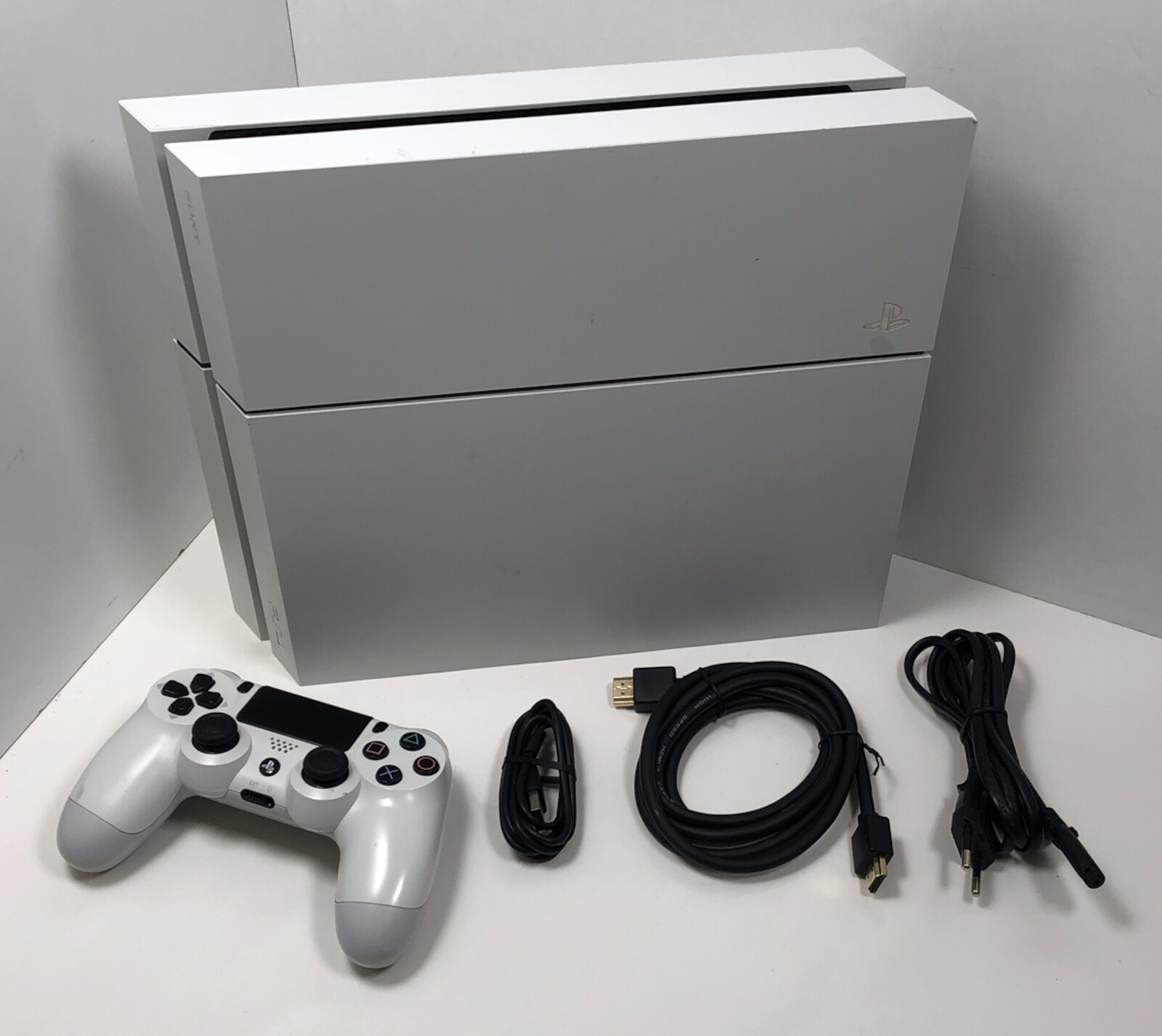 Sony PlayStation 4 500GB Glacier White/Weiß (CUH-1116A) + 