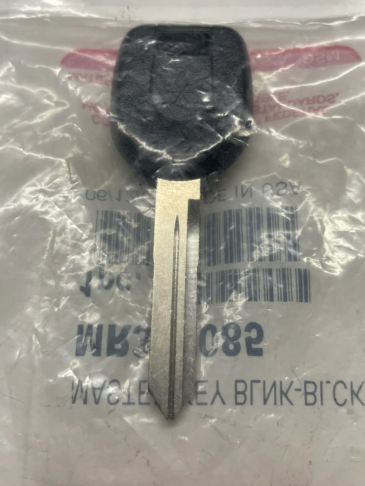 Mitsubishi Nova Chave Genuína em Branco # MR307085 -Galant- Pacote Selado de Fábrica - Imagem 2 de 3