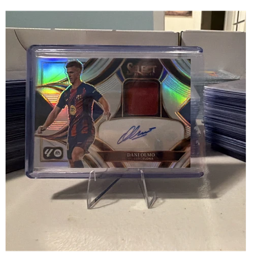 Panini 2025-26 Select La Liga Dani Olmo FC Barcelona Auto Memorabilia AM-DO