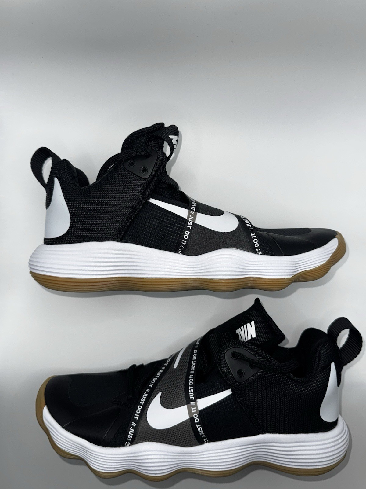 Nike React Hyperset Volleyball Shoes CI2955-010 Black White Pick Size New