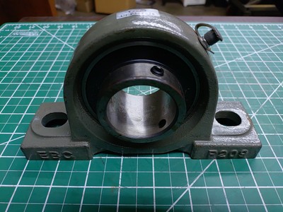 EBC UCP209-28 Pillow Block Bearing 1-3/4'' Bore