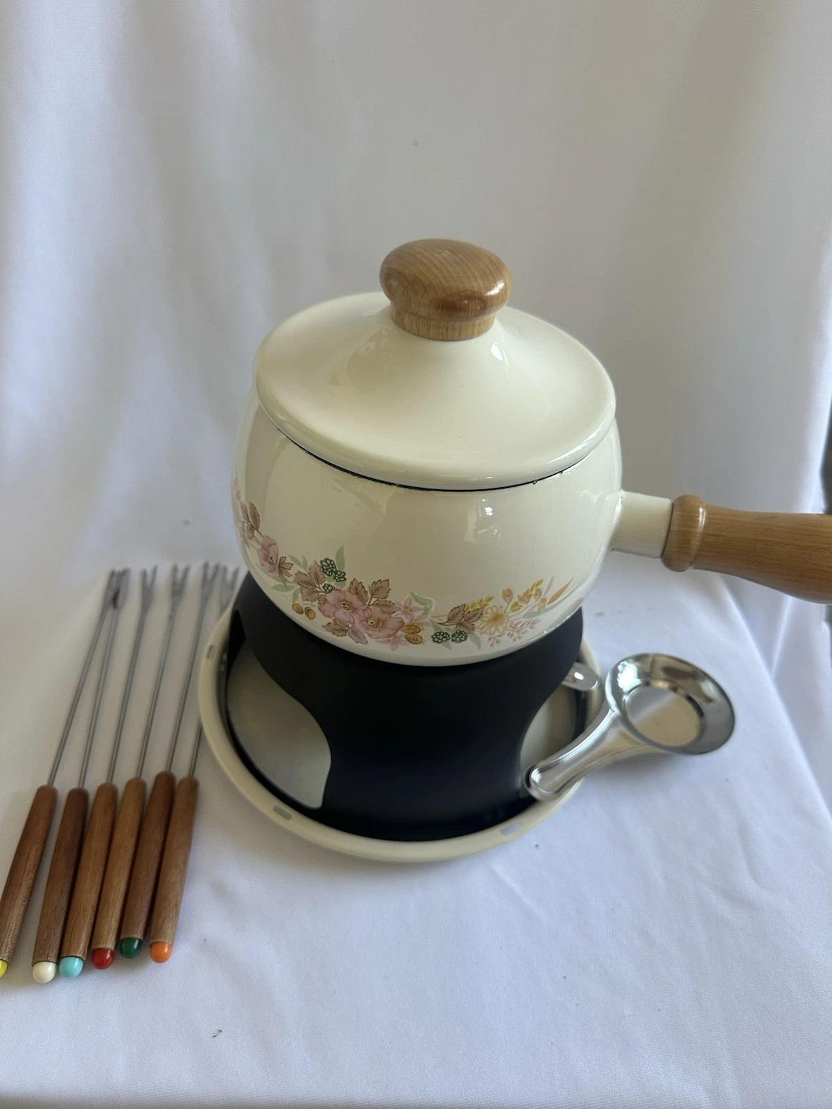 Boots Fondue Set 6pc Enamel Vintage Cream Floral Pot Burner Box Forks