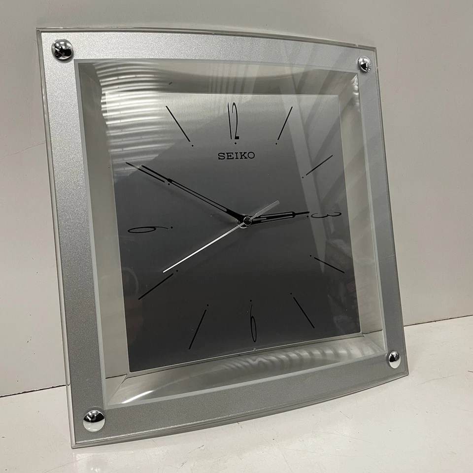 Relojes Seiko Translúcido Tono Plata 12 Pulgadas Vidrio Curvo Cristal Pared Cuadrada Foto 2 de 4