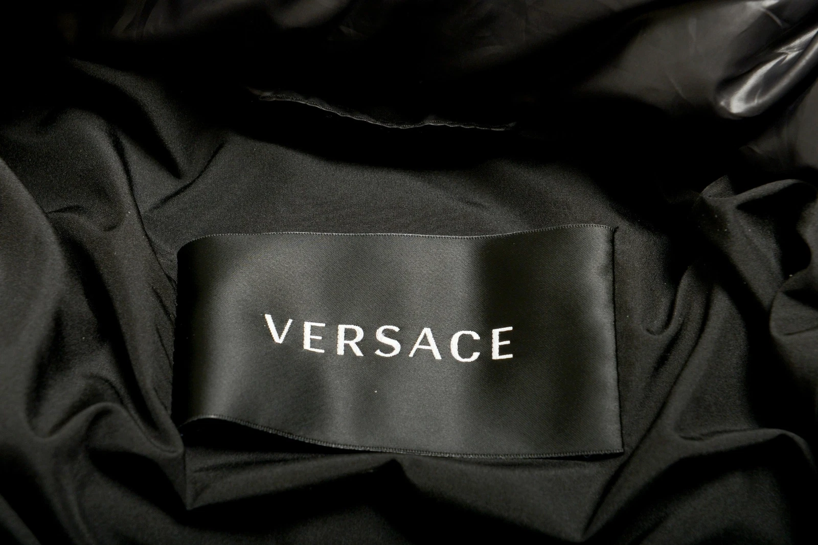 Versace donna piumino nero parka giacca cappotto con cappuccio staccabile US L IT 44