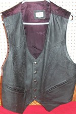 Mens Size 40 Black Leather Vest Western Cowboy Action Shooting Biker Motorcycle