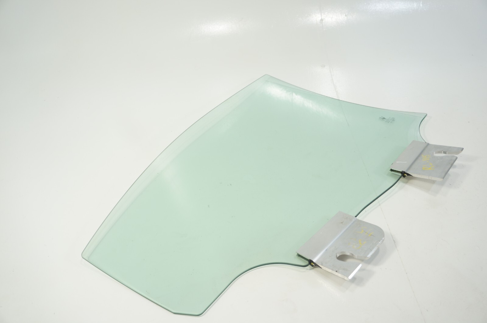 14-2017 maserati ghibli REAR left driver side door window auto glass clear oem