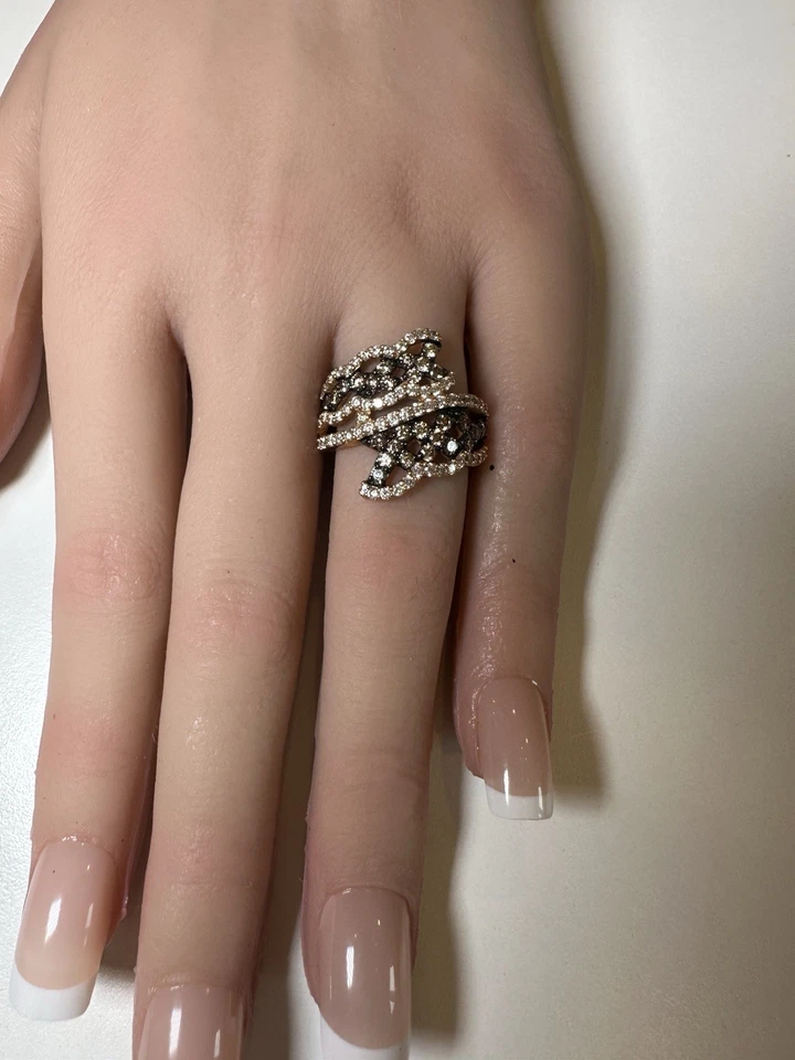 Juego de oro rosa de 14k con pavé champán y diamantes blancos 1,50 CTW. 7,8 gramos Foto 4 de 4