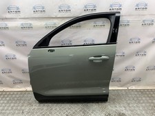 VOLVO C40 RECHARGE FRONT PASSENGER LEFT SIDE DOOR PAINT CODE 733 GREEN 2021-2024