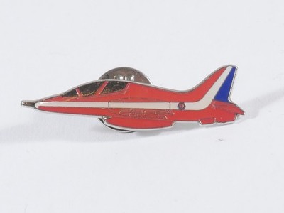 RAF Red Arrows BAE Hawk T1 Enamel Pin Badge Aircraft Lapel 50mm