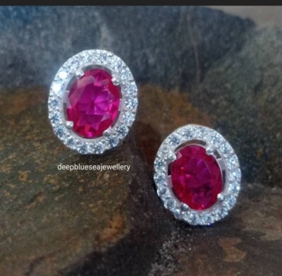 925 Sterling Silber roter Granat Heiligenschein Ohrstecker Paar Ohrringe mit Geschenk Etui 