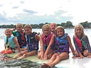 reef inflatable water mats