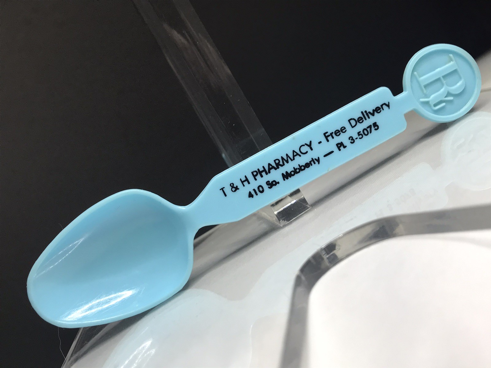 Vintage Dose Measure Medicine Spoon ~ Advertising T & H Pharmacy Longview TX