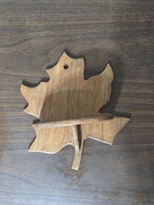 Vintage MCM Rustic Wood Maple Leaf Wall Decor Small Trinket Shelf