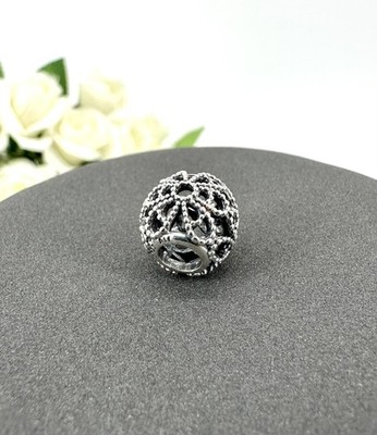 Pandora Charm Durchbrochene Blume 925 Tausendstel Silber (22 ct) 1,79g