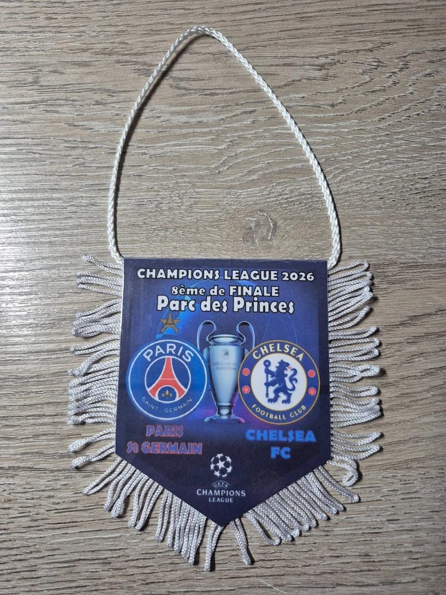 Enchères Lot 158 - Collection de 9 fanions de Football clubs étrangers