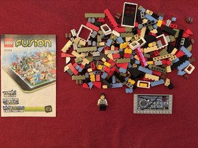Lego 21204 Fusion Town Master Exclusive Mini Figure Opened Complete Mint