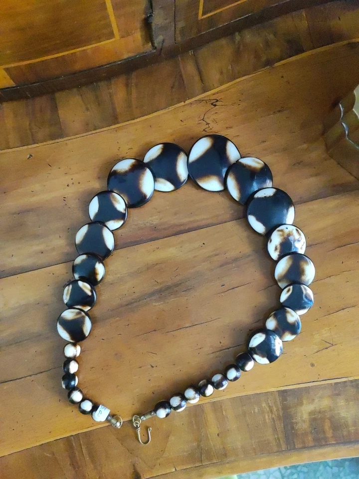 Collana Vintage In Bachelite Finto Osso - Immagine 3 di 4