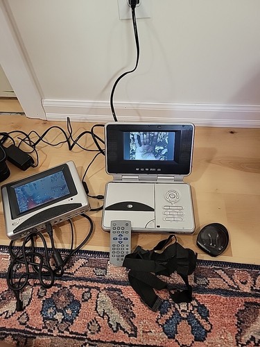 Durabrand PVS 1966 6.2" Portable DVD player Set W/ Case & Chargers