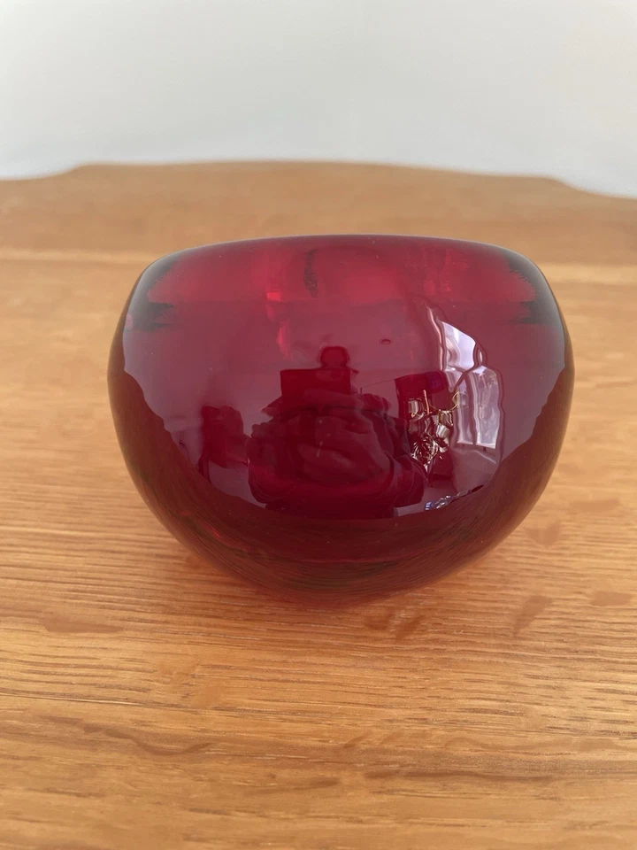 Vintage Viking Glass Ruby Red Atomic Orb Ashtray MCM - Image 3 of 4
