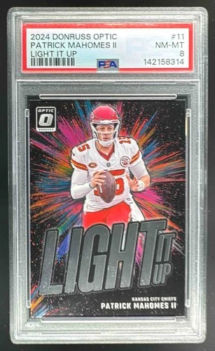 EL.210 Patrick Mahomes II 2024 Panini Donruss Optic #11 Light It Up PSA 8