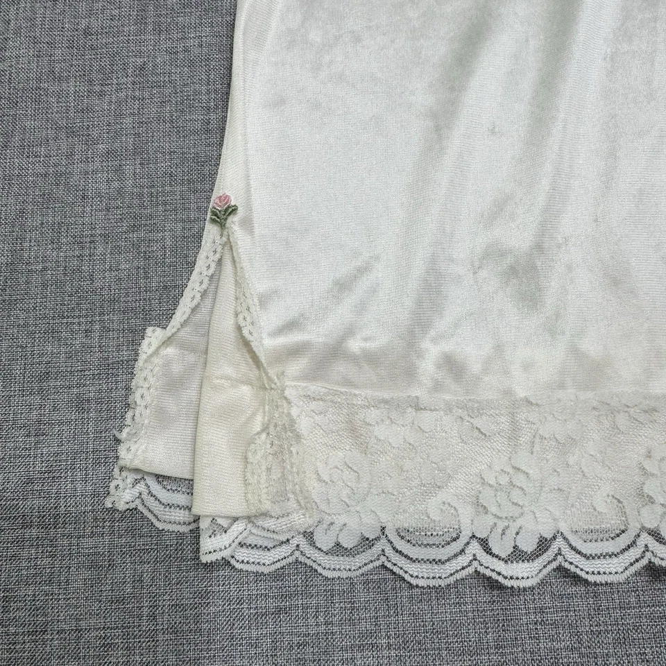 De colección Maidenform Chantilly Slip Pequeño Antrón Nylon Encaje Borde Rosa Unión EE. UU. Foto 2 de 4