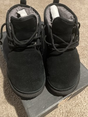 UGG Men s Black Suede Lined Chukka Ankle Boots Lace-Up Rubber Sole 10