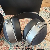Audeze LCD-S20 Closed-Back Planar Headphones /Noise Isolation Superior Sound