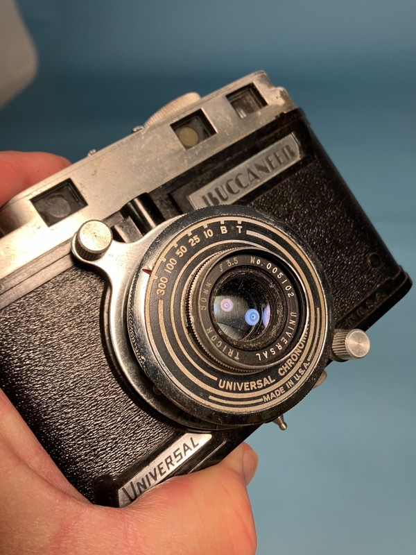 Universal Camera Company Buccaneer 35mm Film camera with Case
