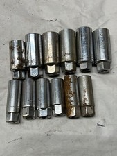 Lote de tomas de bujía - Todas son de 3/8 unidades - Todas son importadas 12 en total