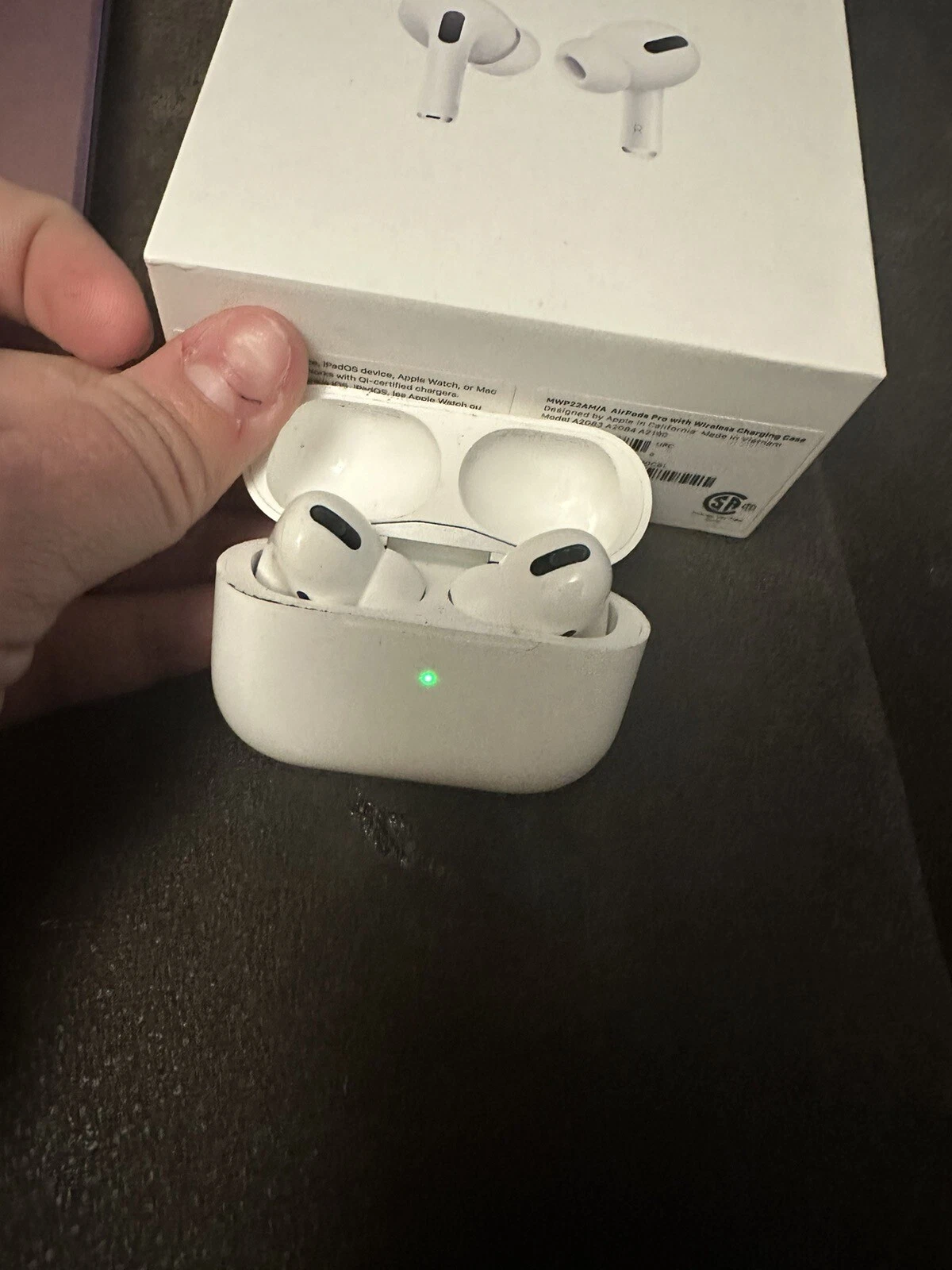 Apple AirPods Pro with Wireless Charging Case - White