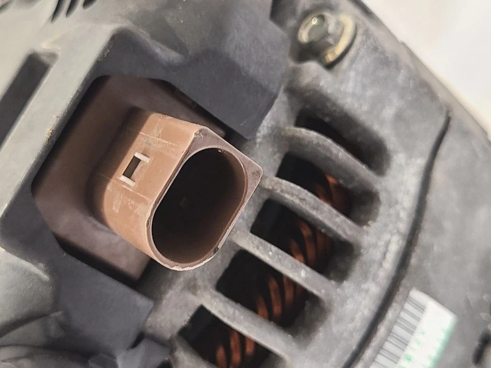 2019 2020 2021 2022 2023 JEEP CHEROKEE Alternator  - Image 4 of 4