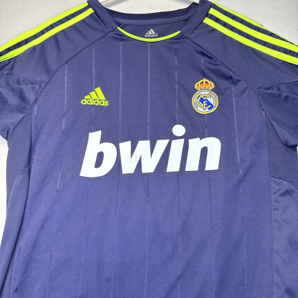 Real Madrid Bwin Adidas 2012 Navy Jersey  Size Small Adult - Image 2 of 4