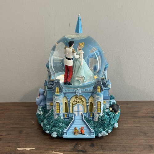 Disney Cinderella Prince Charming Musical Snow Globe Castle Original Box Working