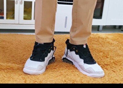 adidas yeezy slides for men