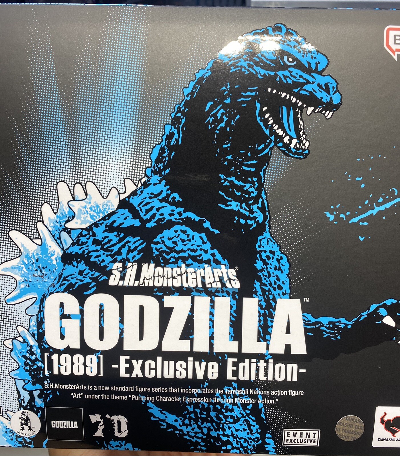 S.H.MonsterArts ゴジラ コミコンエクスプロージョンver フィギュア｜特撮