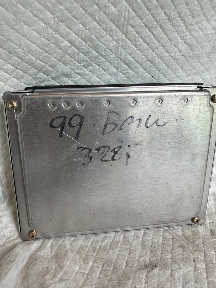 Unidad de control del módulo de computadora del motor BMW 328i 1999-2000 1 430 844 OEM (AA 129) Foto 4 de 4