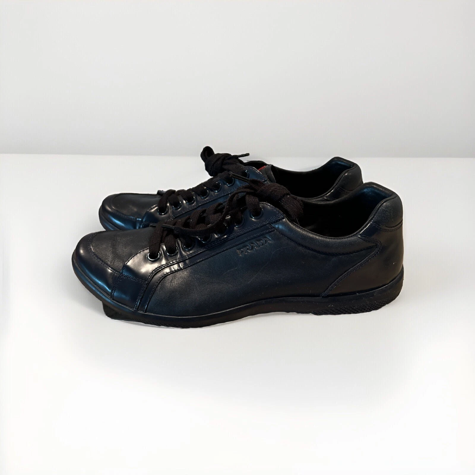 Scarpe sneakers uomo PRADA in pelle navy taglia 9 5 4E2439