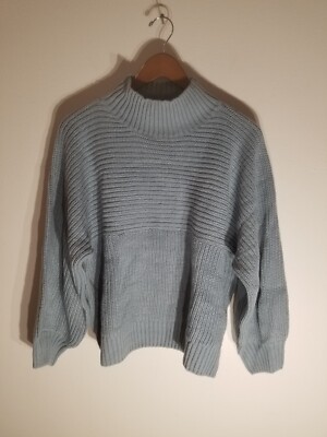 Threadbare Petite Women's Light Blue Cable Knit Sweater Size U.S. 10 NWT