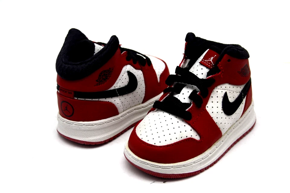 ZAPATO BEBÉ JORDAN ALPHA 1 BLANCO NEGRO/ROJO UNIVERSITARIO 393735-101 TALLA 4.5C Foto 4 de 4