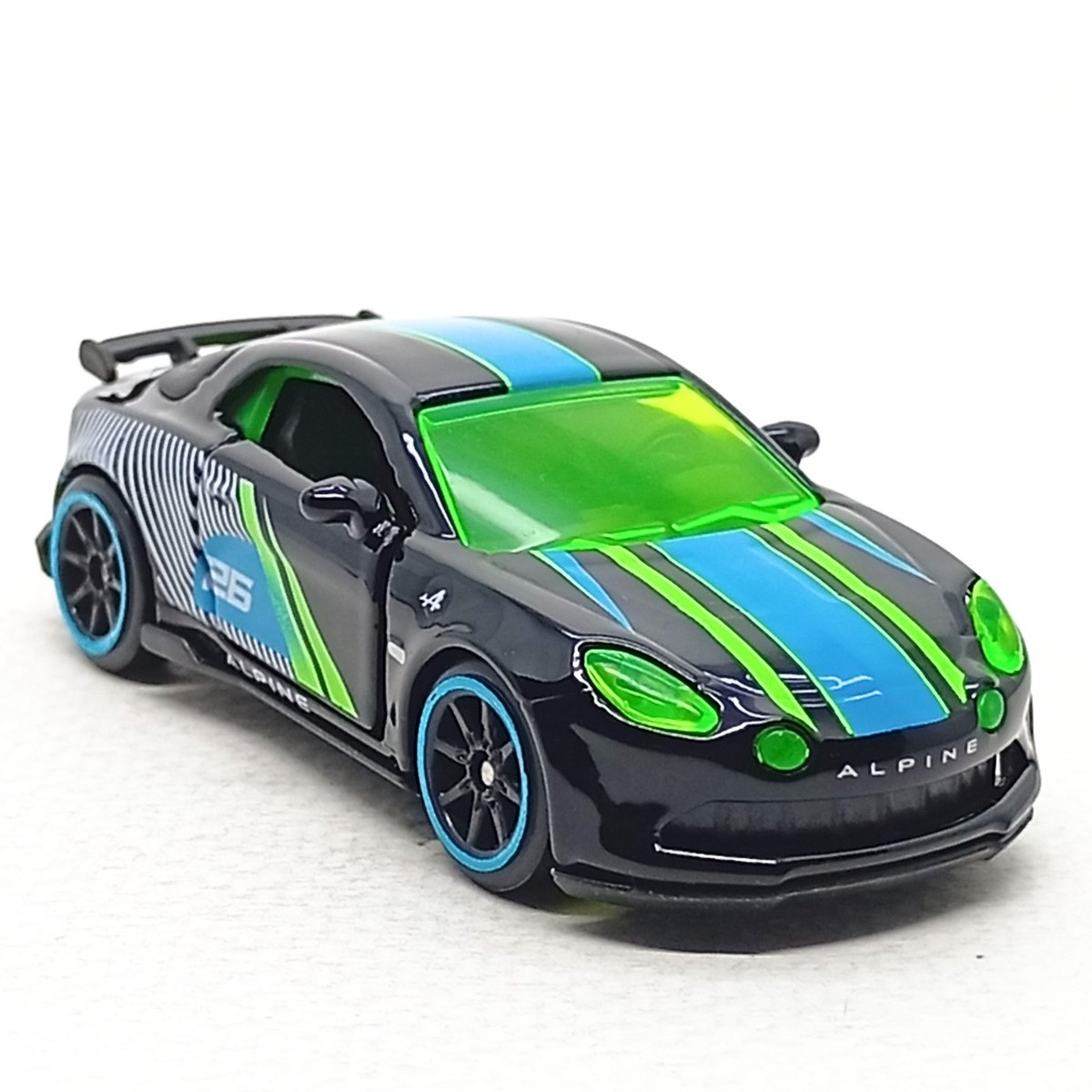 Majorette Renault Alpine A110R Neon Racer Black Green 1:64 3