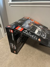 LEGO TECHNIC: Mercedes-Benz Arocs 3245 Set 42043 New & Sealed