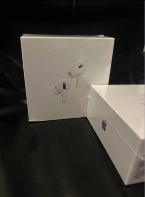 Apple AirPods Pro with MagSafe Wireless Charging Case - White