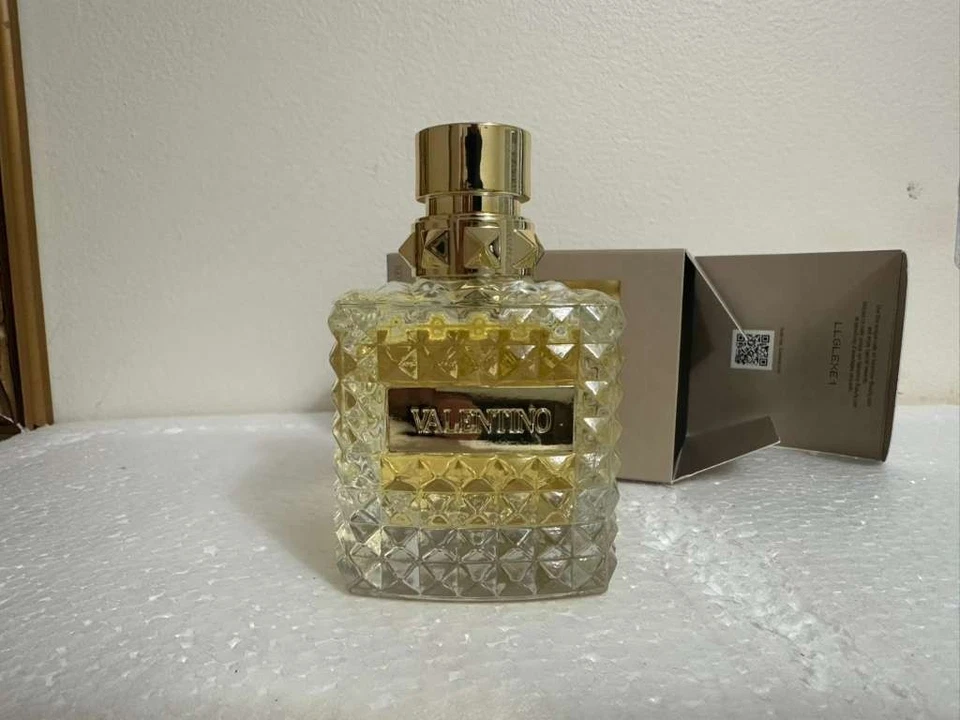 Valentino Born in Roma The Gold Donna Eau de Parfum Women 3.4oz/100ml New-Sealed - Image 3 of 4