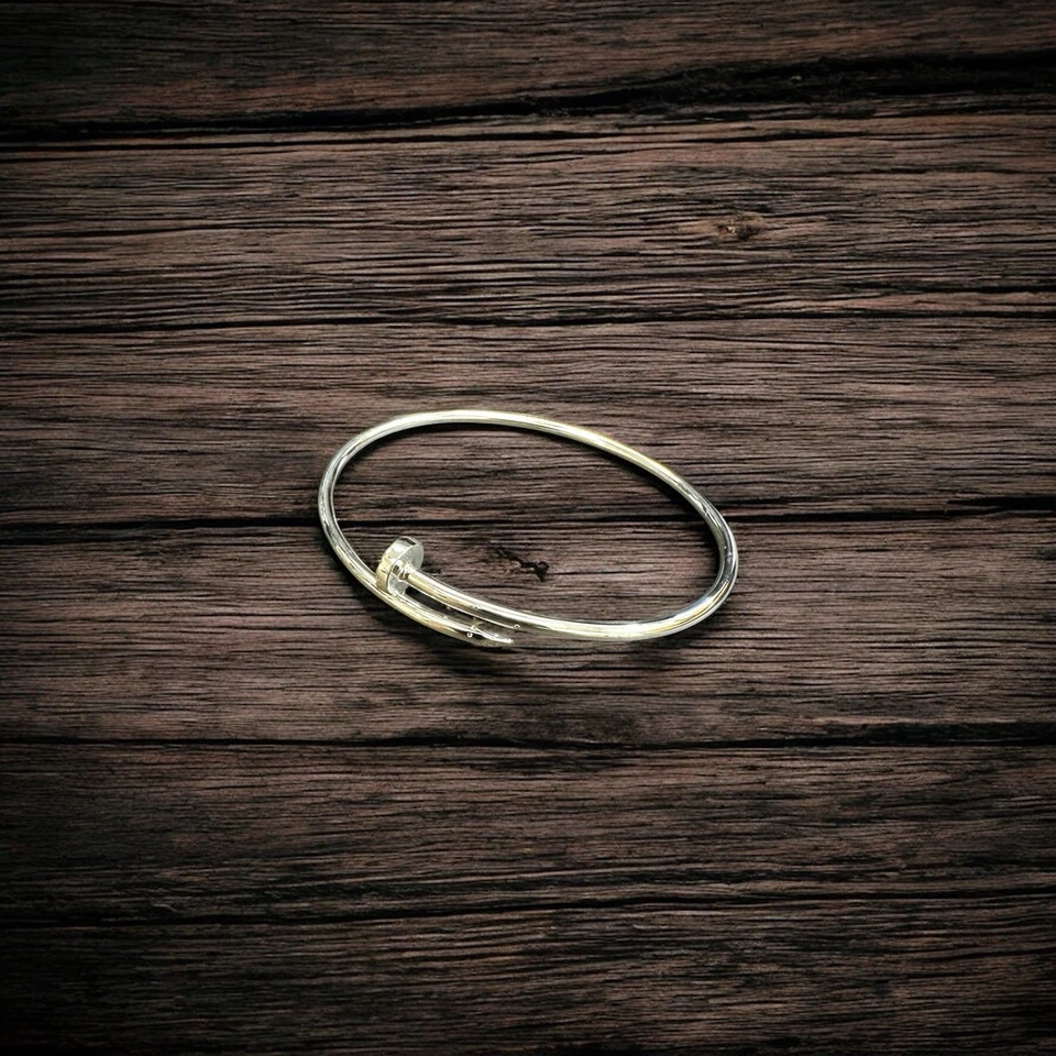 Pulsera de plata de ley Foto 2 de 4